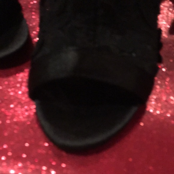 Party booties - Picture 4 of 8